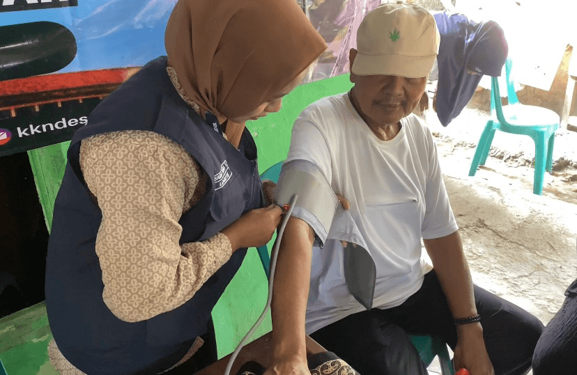 Pemberian Makanan Tambahan Sehat Posyandu